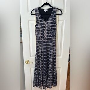 Evereve xs midi dress with pockets
